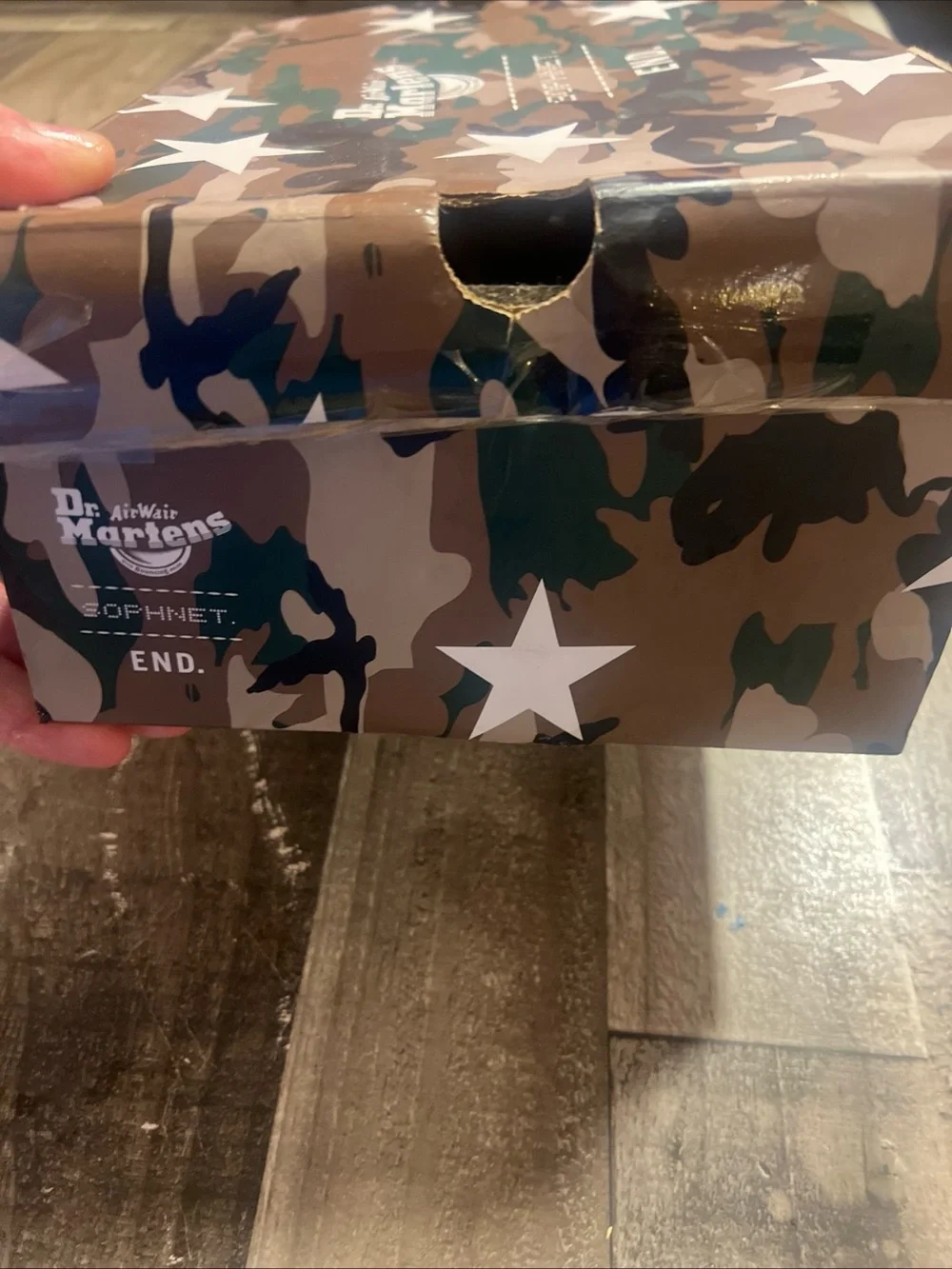 Dr. Martens Men's Green Camo Star 3-Eye Derby men’s 10